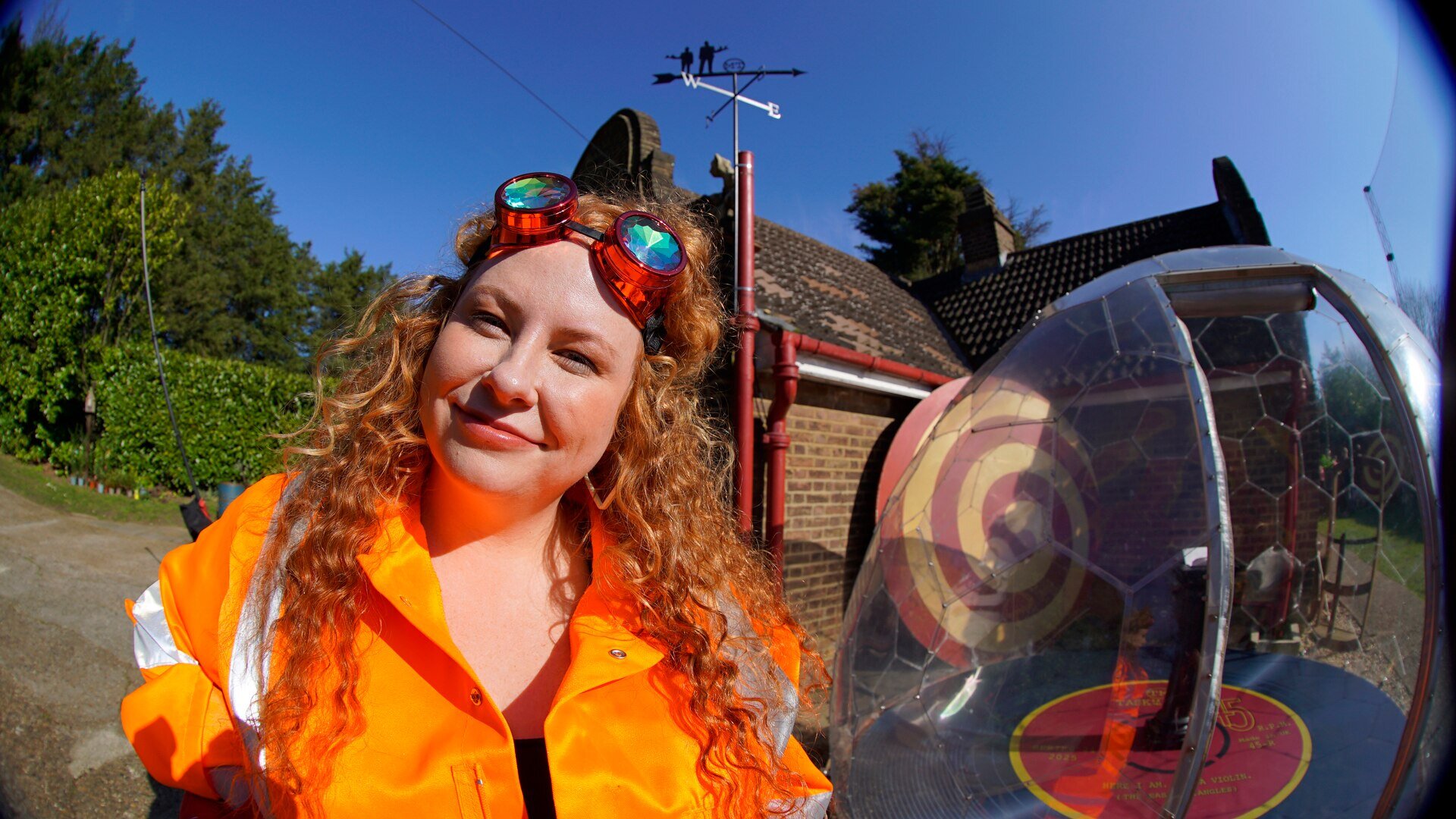 Taskmaster S21E2 Leg Up, Johnny!