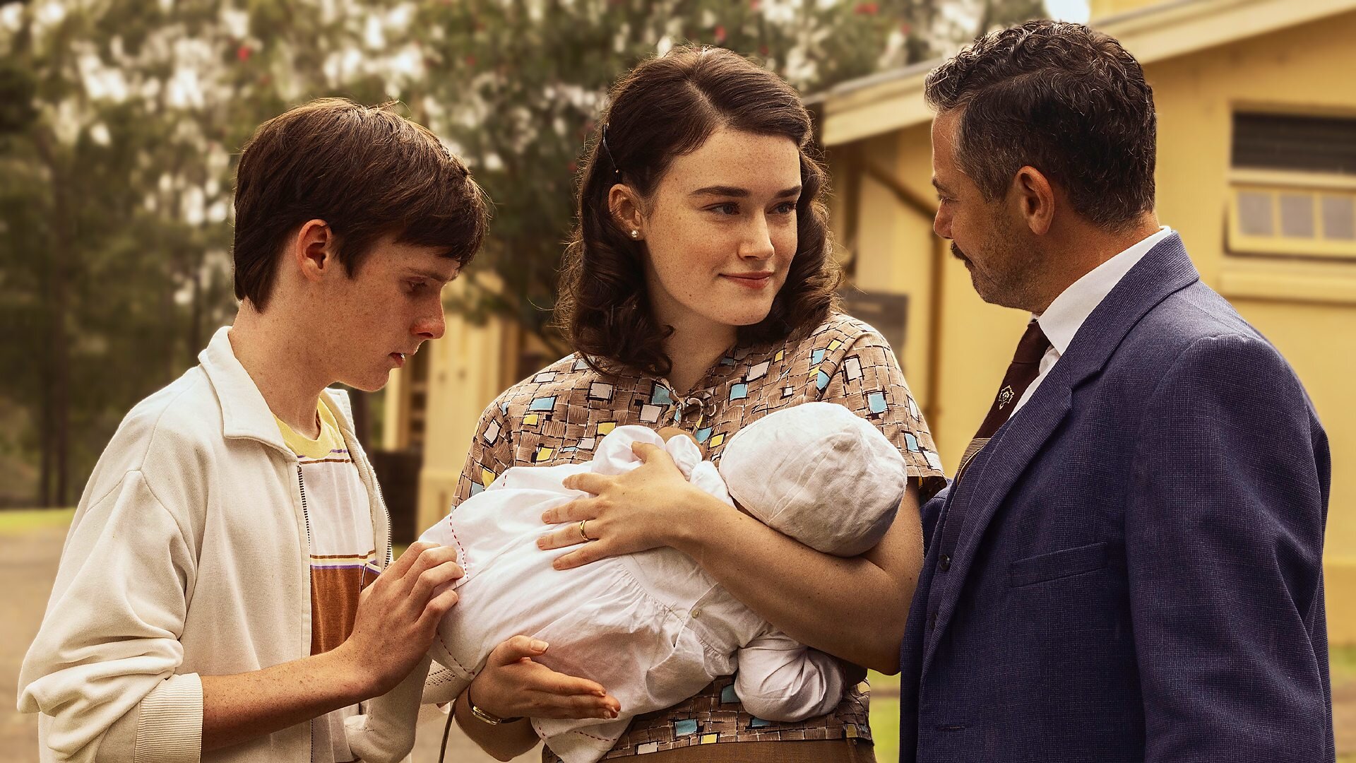 Ten Pound Poms S2E6 Episode 6