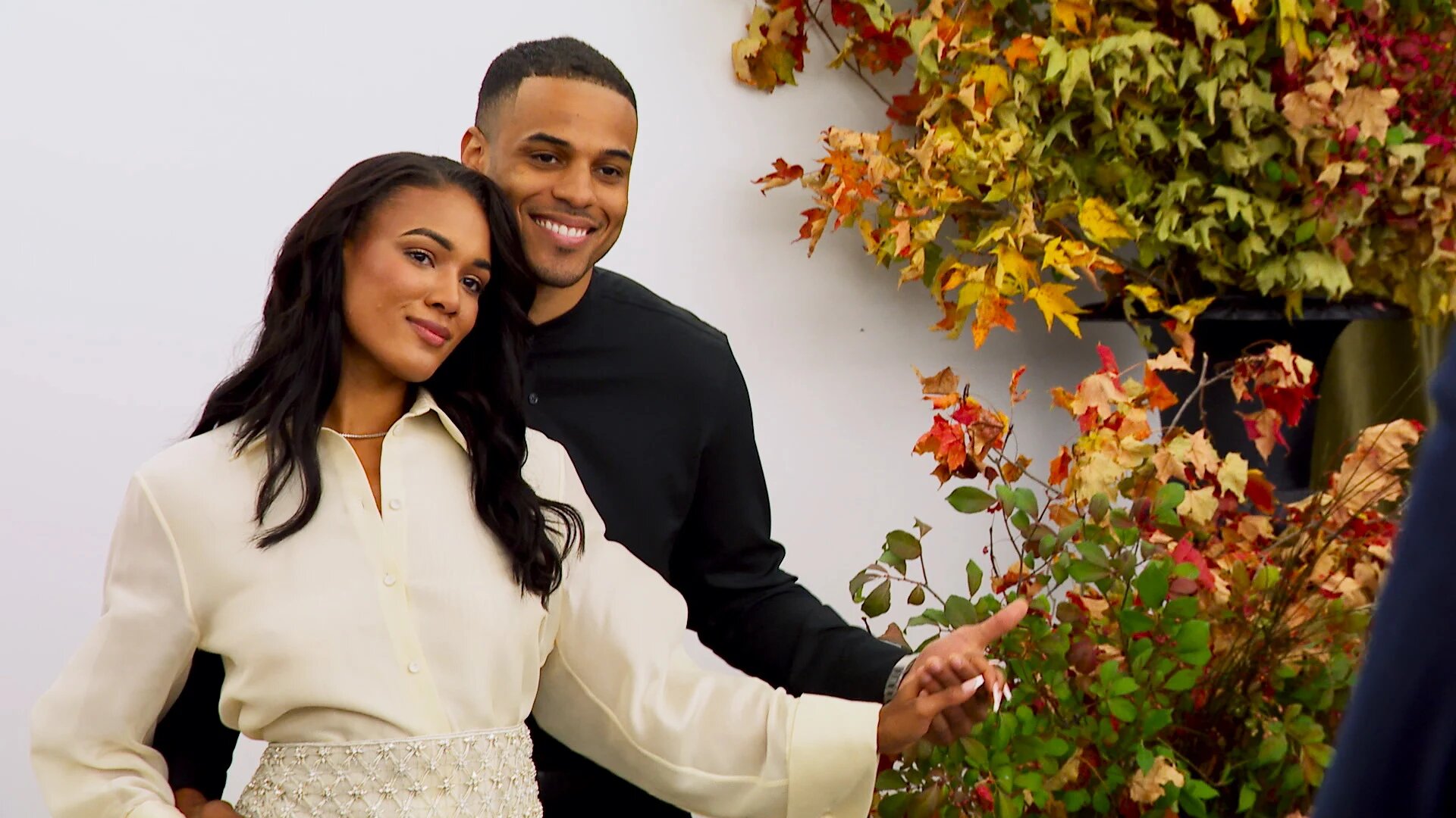 The Bachelor S29E6 Week 6: Hometowns