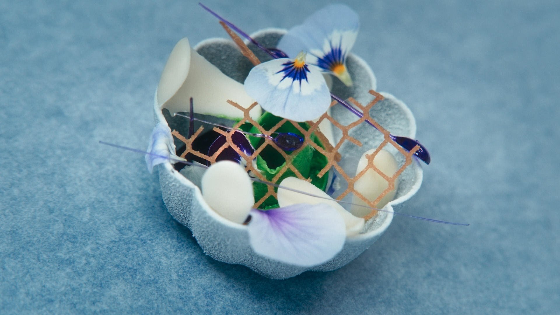 The Bear S4E5 Replicants