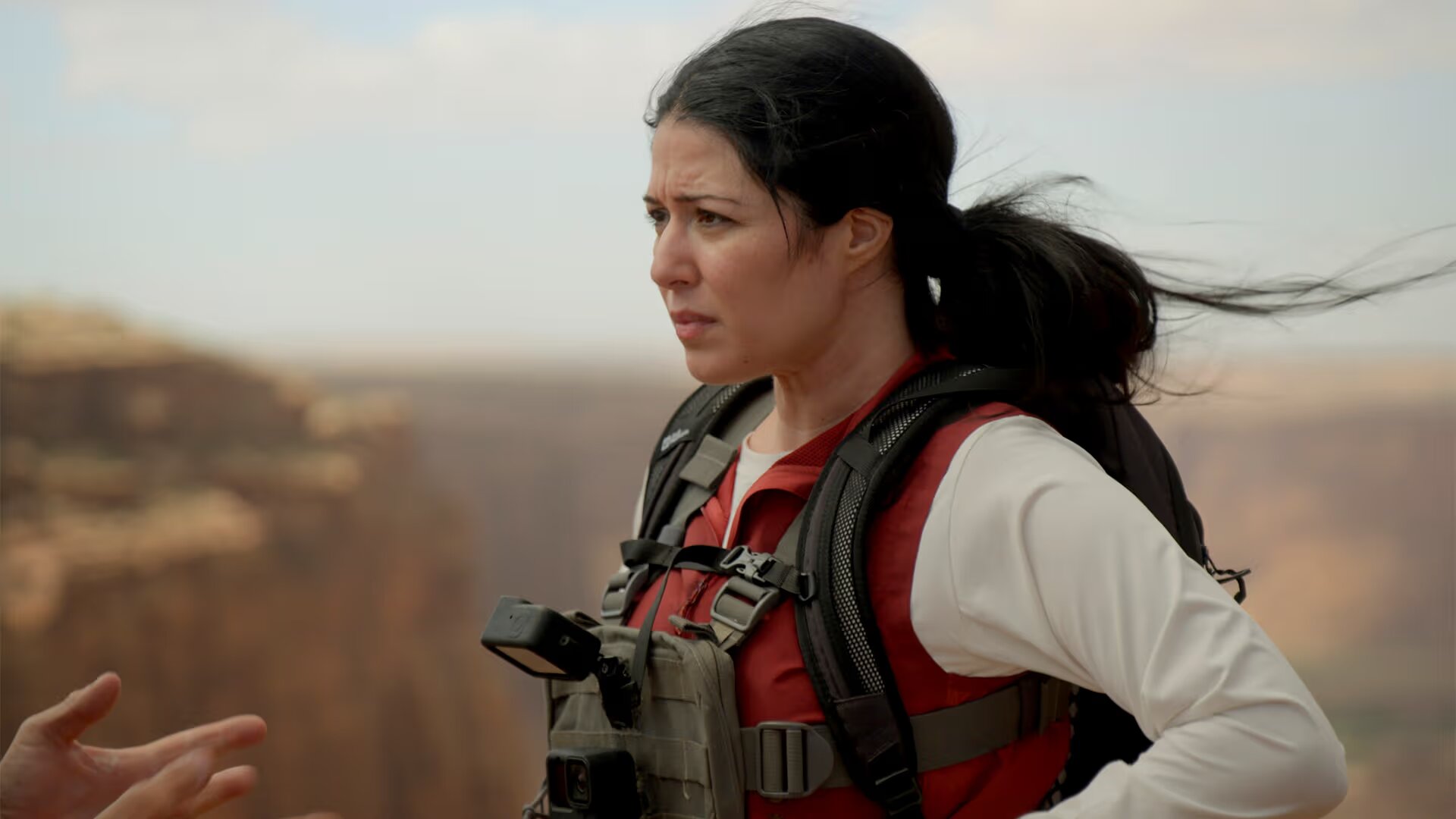 The Chosen in the Wild with Bear Grylls S1E2 Elizabeth Tabish
