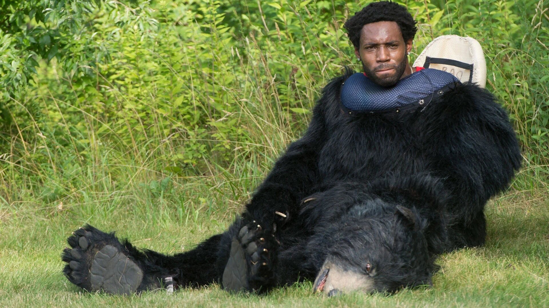 The Cromarties S1E1 Happy Bear-Day Jagger