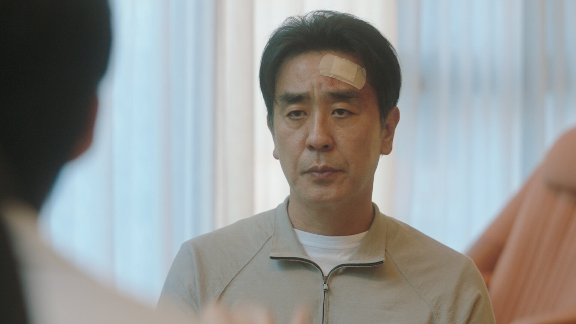 The Dream Life of Mr. Kim S1E10 Patient in Unit 102