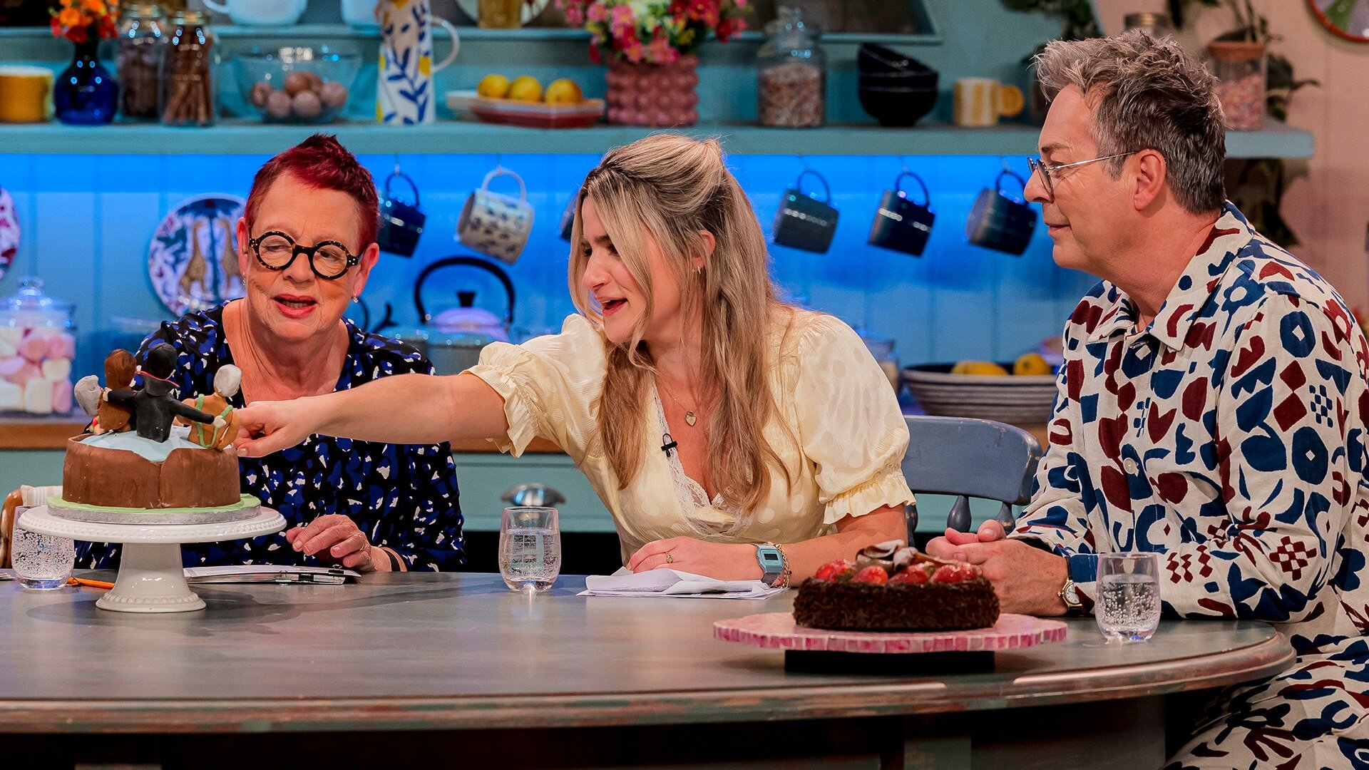 The Great British Bake Off: An Extra Slice S12E5 Episode 5