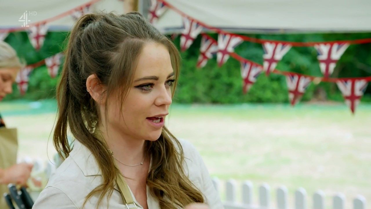 The Great British Baking Show S11E1 Cake Week