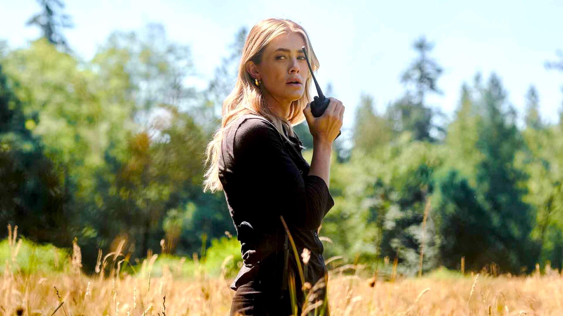 The Hunting Party S1E3 Lowe