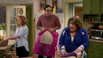 The Millers S2E7 When the Pope Comes Marching In