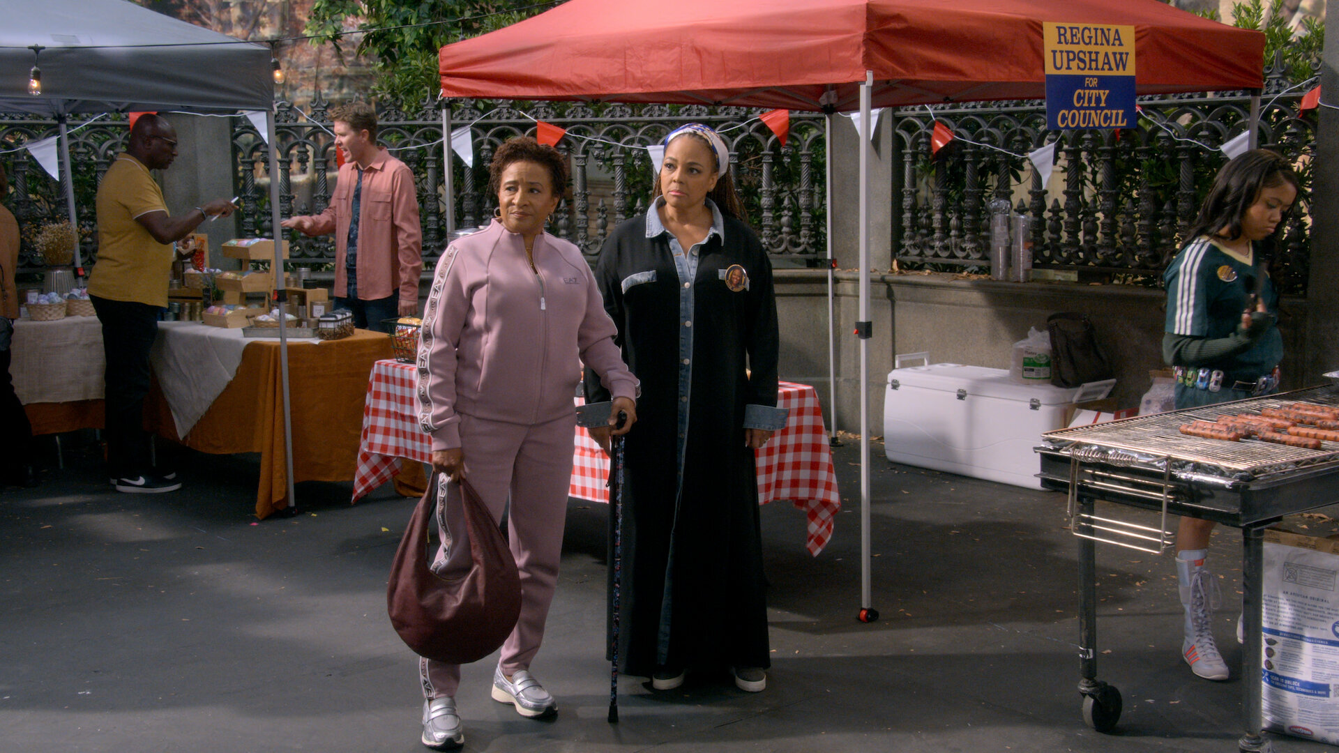 The Upshaws S7E2 Save Face