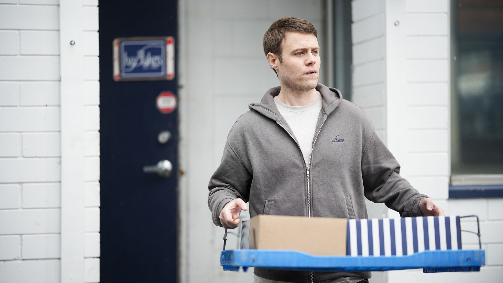 Tracker S2E11 Shades of Gray