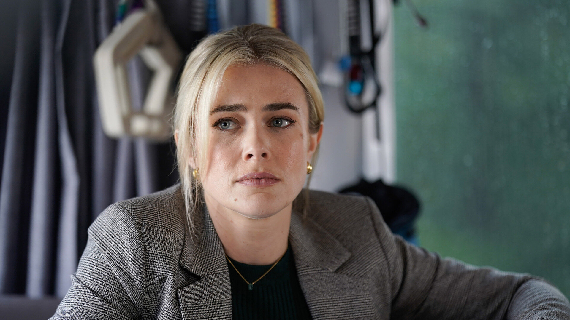 Tracker S2E19 Rules of the Game