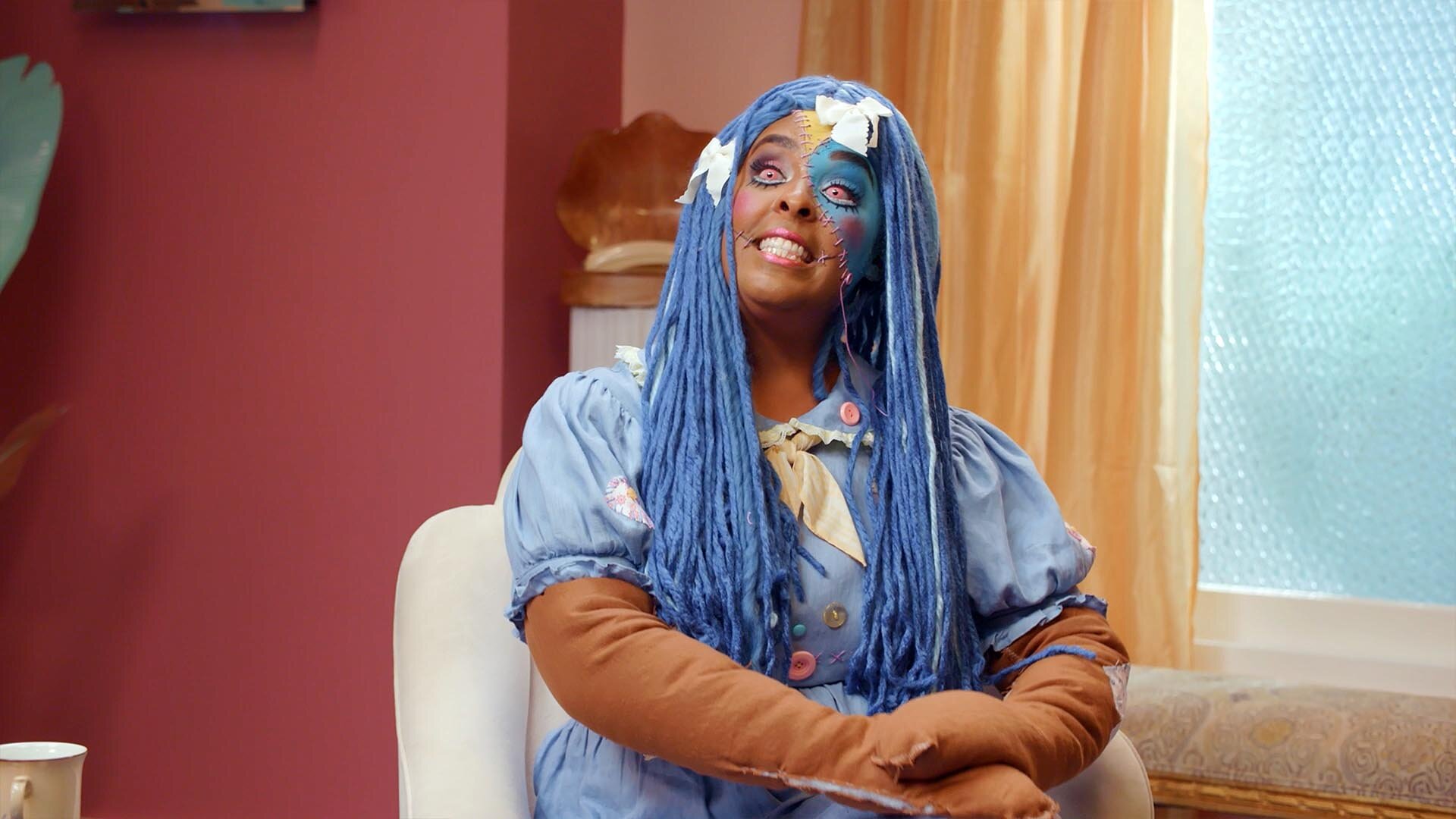 Very Important People S2E9 Steffi Pops