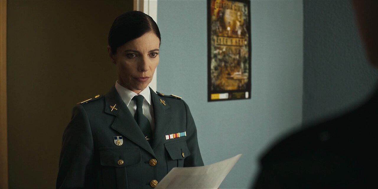 When No One Sees Us S1E1 Domingo de Ramos