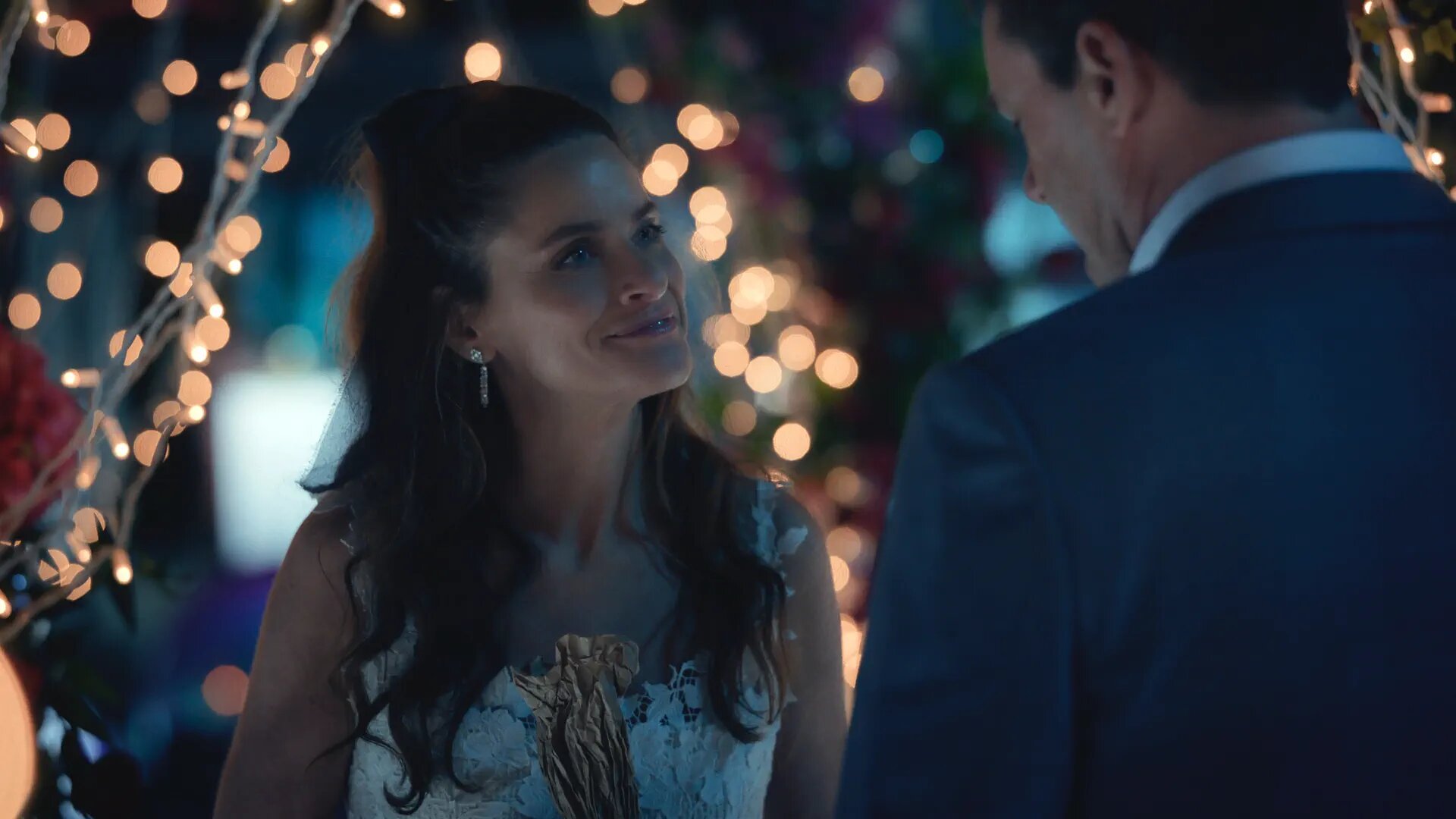 Your Friends & Neighbors S1E4 Literal Dragons